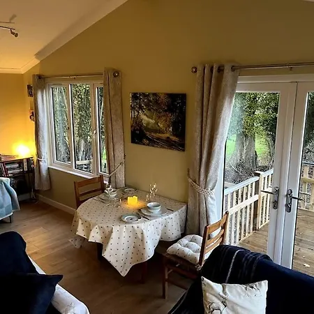 The Lodge At Meadow Hope Hereford Exterior photo